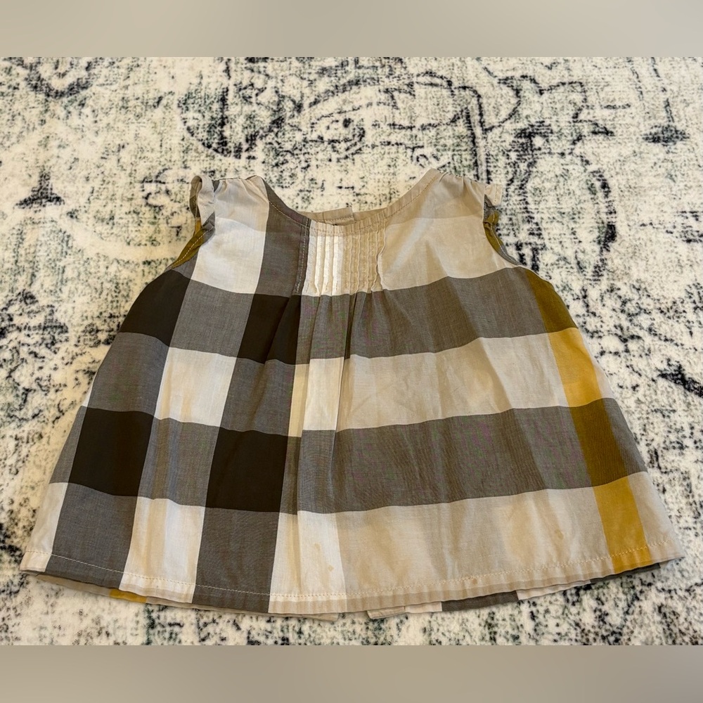 Burberry plaid shirt girl 6-9 months nwot
